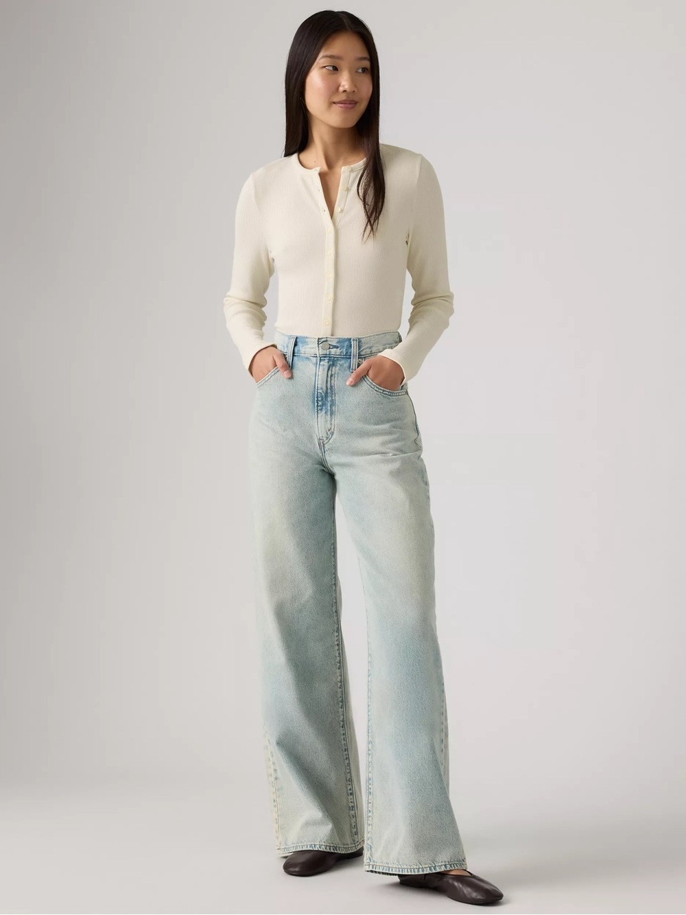 NWT Levi’s Cinch Baggy Lightweight Women’s Jeans